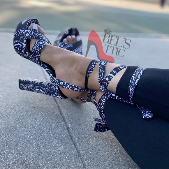 Black Bandana Wrap Around High Heels - Picture 2 of 8